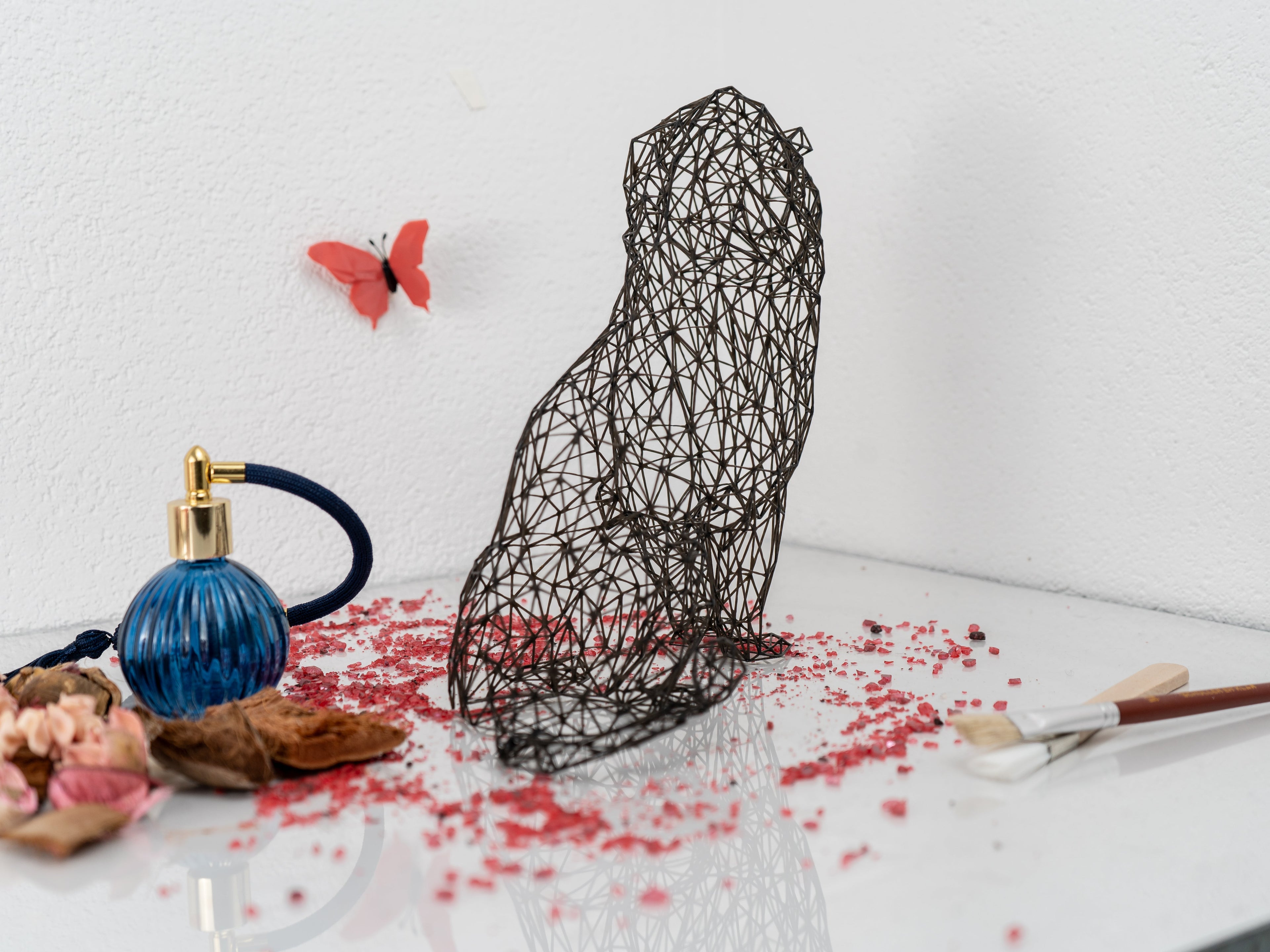 Majestic Lion Wire Art Sculpture – Leijonaveistos