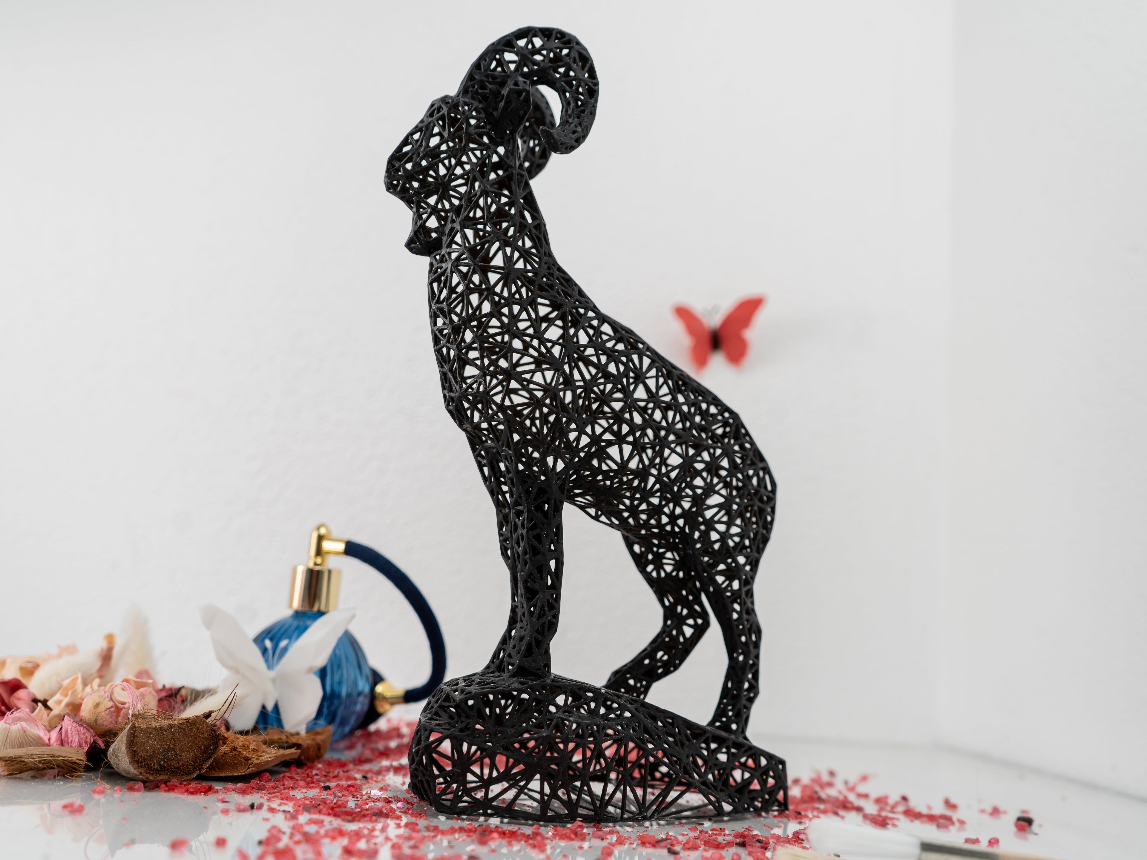 Aries – Koristeveistos