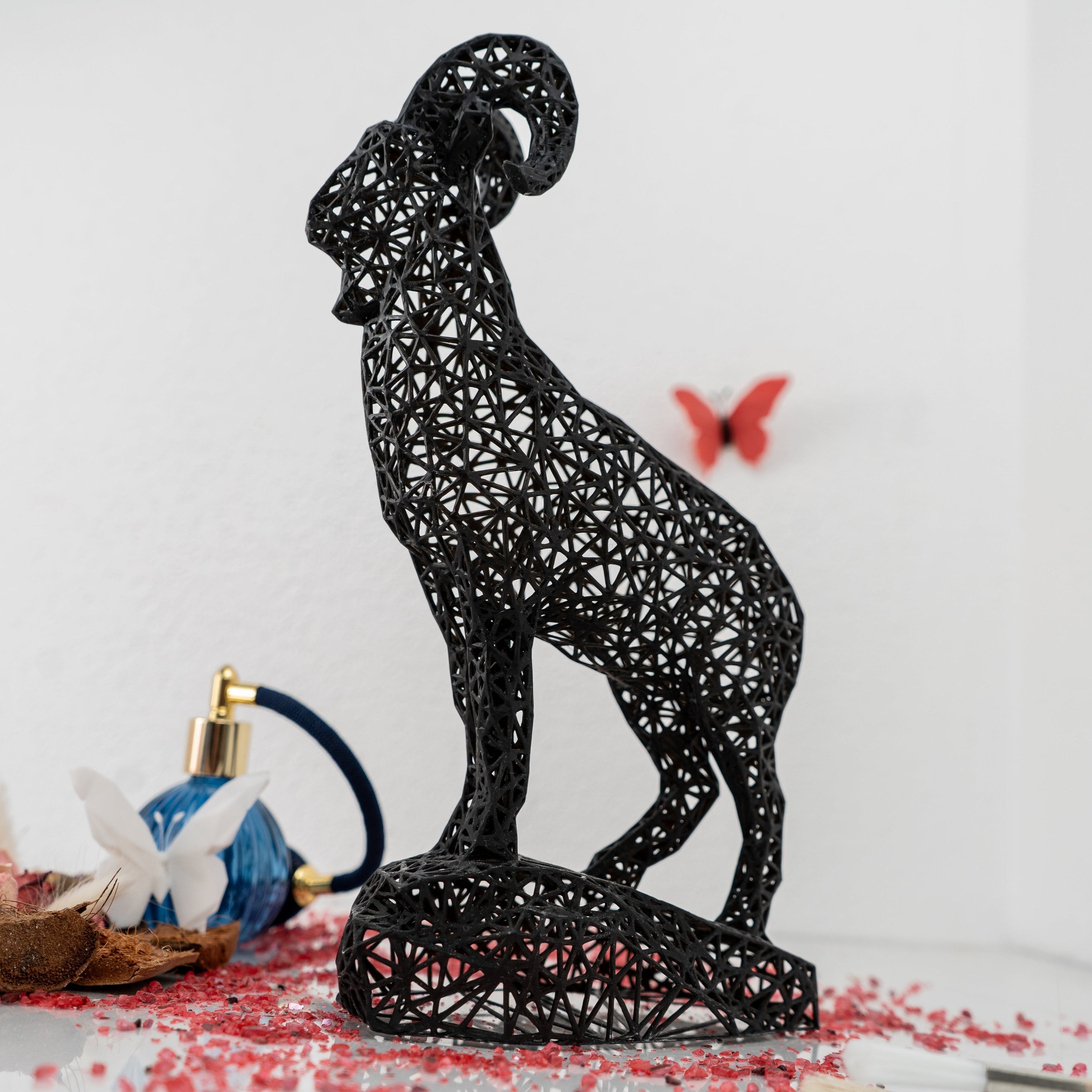 Aries – Koristeveistos